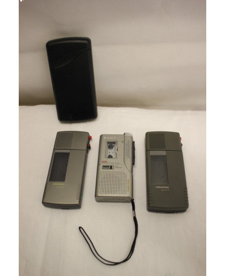 job-lot-3-x-dictaphone-recorders-grundig-dh2094-dh2210-sony-m-530v-faulty