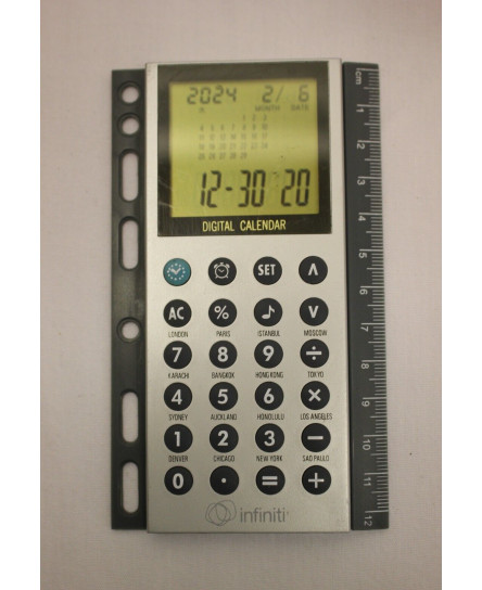 infiniti-digitaal-clock-calendar-with-12cm-ruller